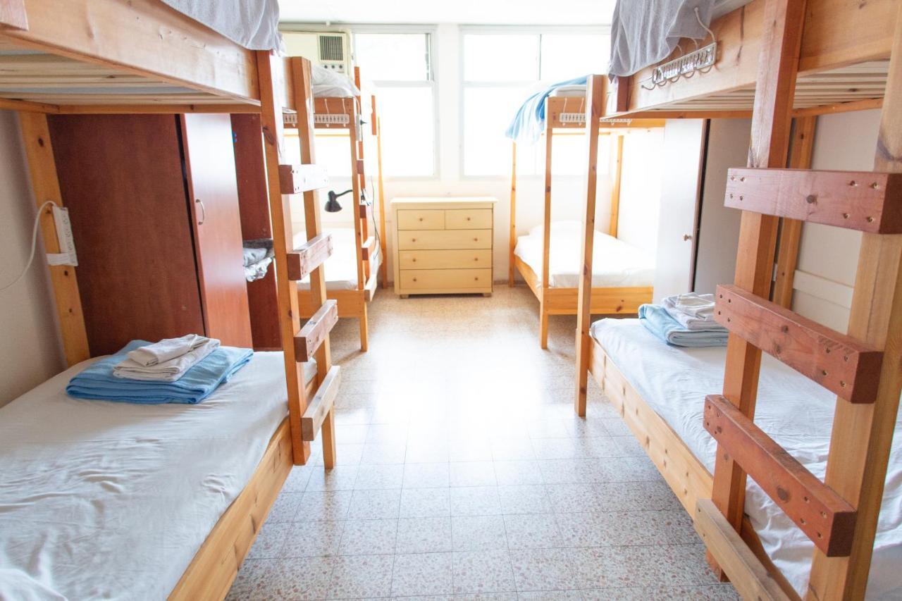 Aliyah Return Center Bed and Breakfast Degania Bet Exteriör bild