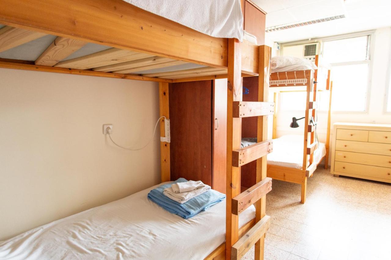 Aliyah Return Center Bed and Breakfast Degania Bet Exteriör bild