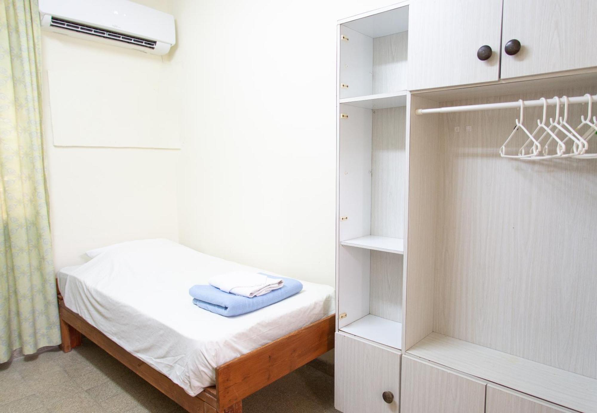 Aliyah Return Center Bed and Breakfast Degania Bet Exteriör bild